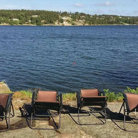 Two-bedroom Holiday In Veierland