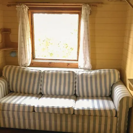 Two-bedroom Holiday In Veierland Hébergement de vacances *